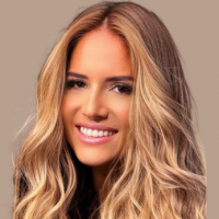 Foto do(a) Secretária Municipal de Assistência Social : Rafaella Razek Cunha